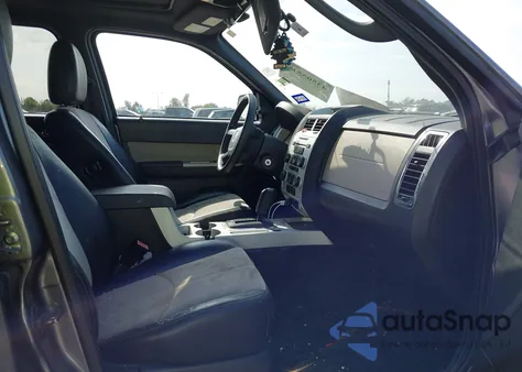 2010 Mercury Mariner Premier z USA, uszkodzony, nr VIN 4M2CN8H74AKJ28773